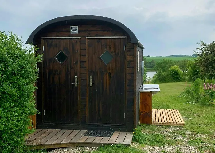 Shepherd's Hut With View In Ollerup *